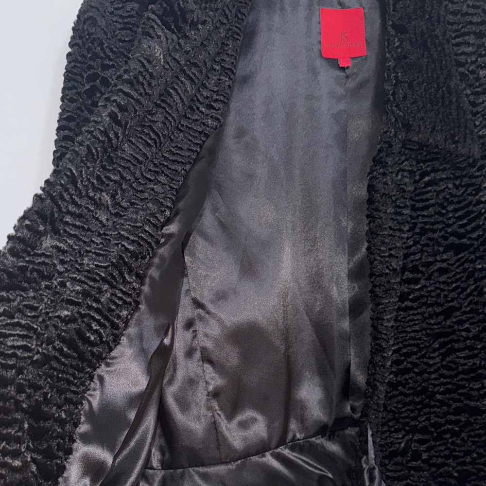 Chic Black Textured Teddy Jacket - Picture 6 of 10